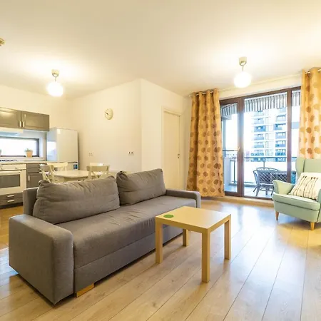 The Grey Lux Aviatiei Apartment